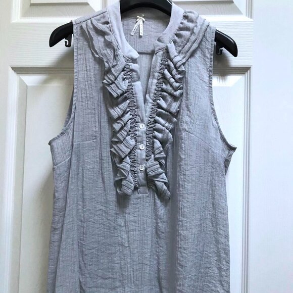 Cute LAPIS Ruffle Sleeveless Blouse - Picture 6 of 7